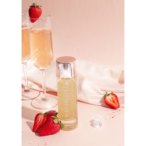 Pagina 8 - Ulei Lubrifianti, Ulei De Masaj Sampanie Si Capsuni 120 Ml, pasiune.ro