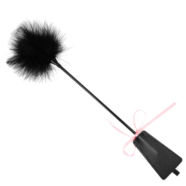 Cravasa Cu Puf Si Funda Roz Kink Neagra 49 Cm